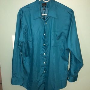 Men’s blue turquoise button down dress shirt